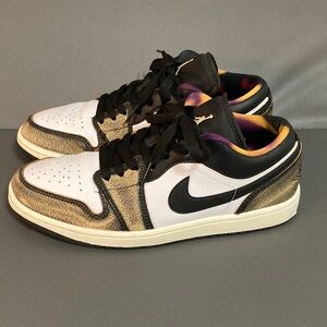 Jordan 1 Low wear away tan worn few times-very clean